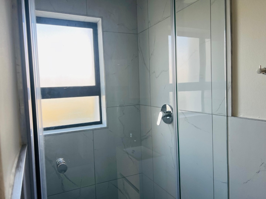 1 Bedroom Property for Sale in Table View Western Cape